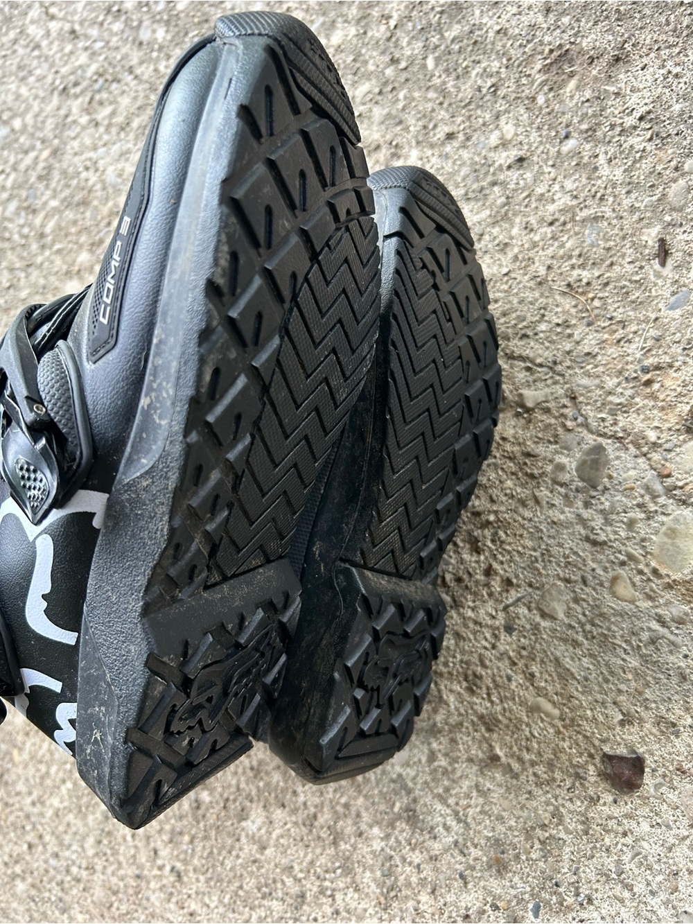 Fox Comp3 Black Motocross Boots y6.    39 - Picture 4 of 9